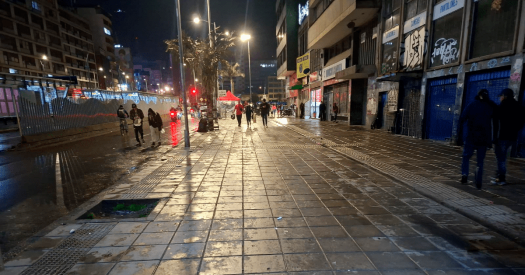 Imagen de una de las calles de San Victorino en la noche