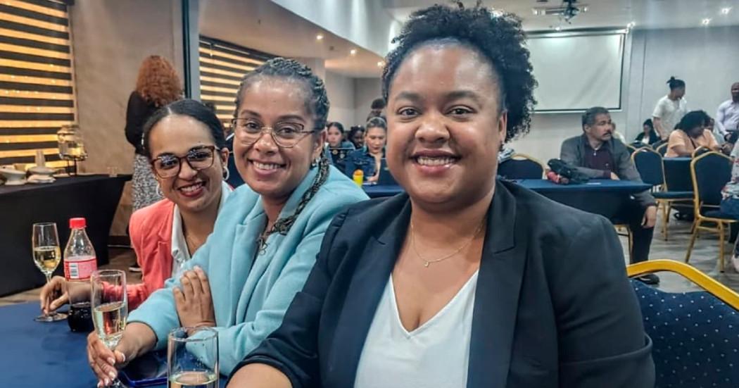 En la foto mujeres raizales en Bogotá