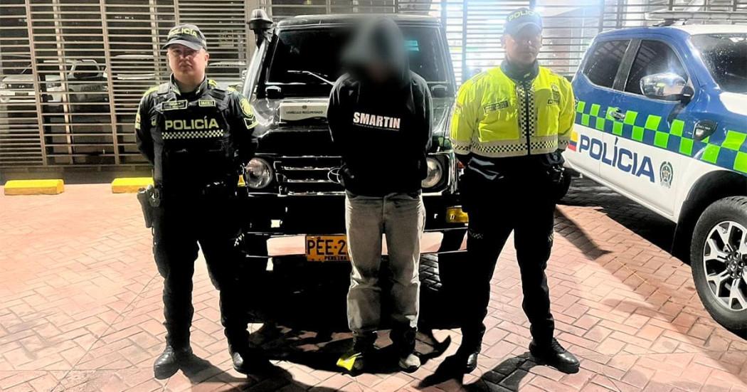 En la foto un capturado por hurto a un vehículo en Ciudad Bolívar