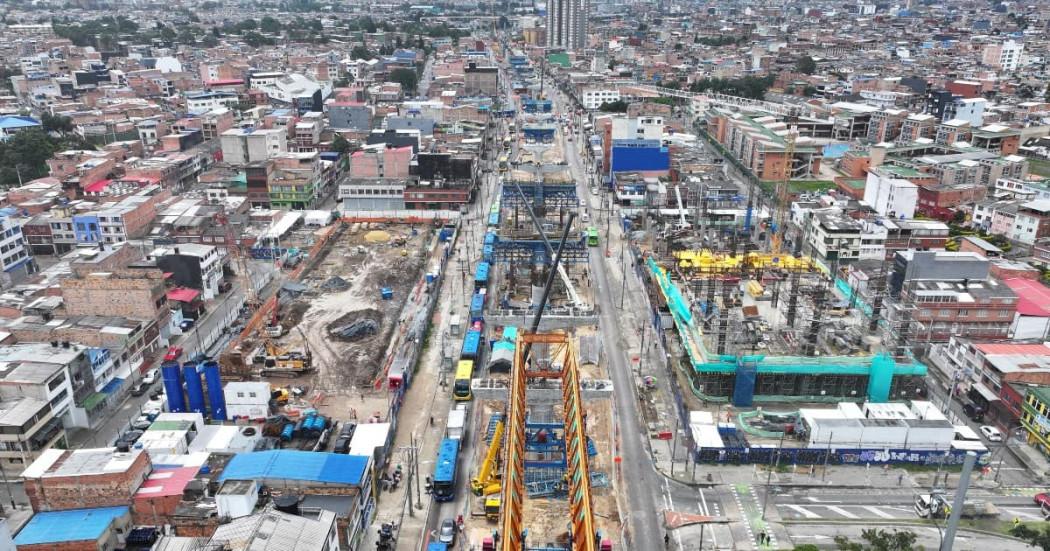 Foto de un frente de obra del Metro de Bogotá
