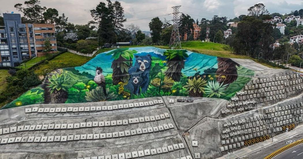 Foto de un mural en una obra de Bogotá