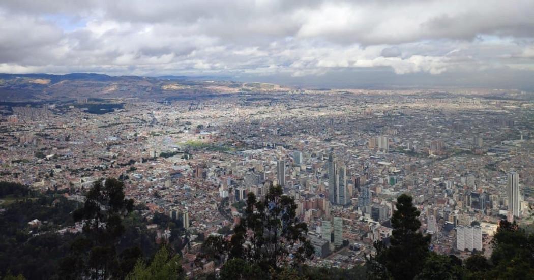 Foto panorámica de la ciudad de Bogotá, Colombia