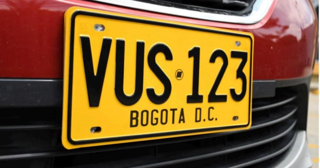 Foto de la placa de un vehículo