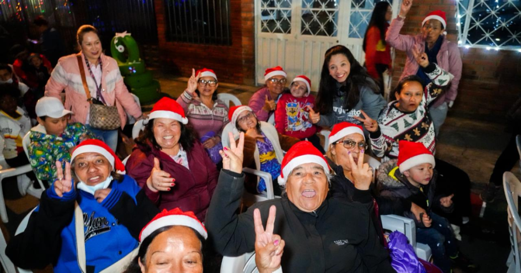 Foto de unos ciudadanos de la localidad de Tunjuelito