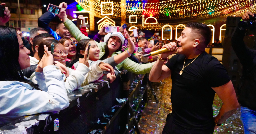 Imagen de personas en el concierto de Olímpica.