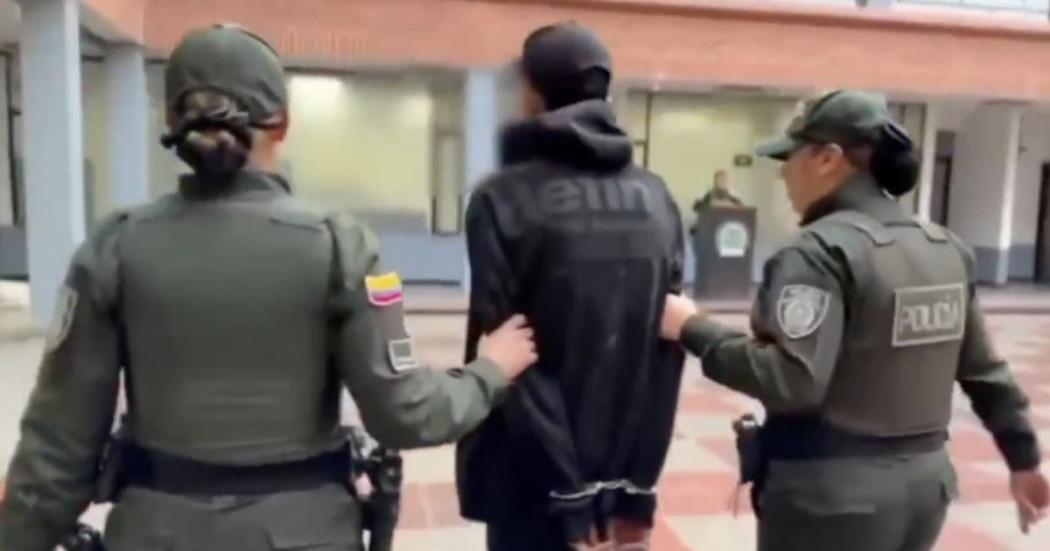 Foto de la capturado de alias 'El Flaco' por extorsión en Bosa, al sur de Bogotá.