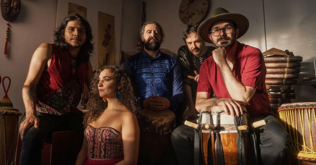 Imagen de integrantes "Piangua" artistas presentes en Festival Centro