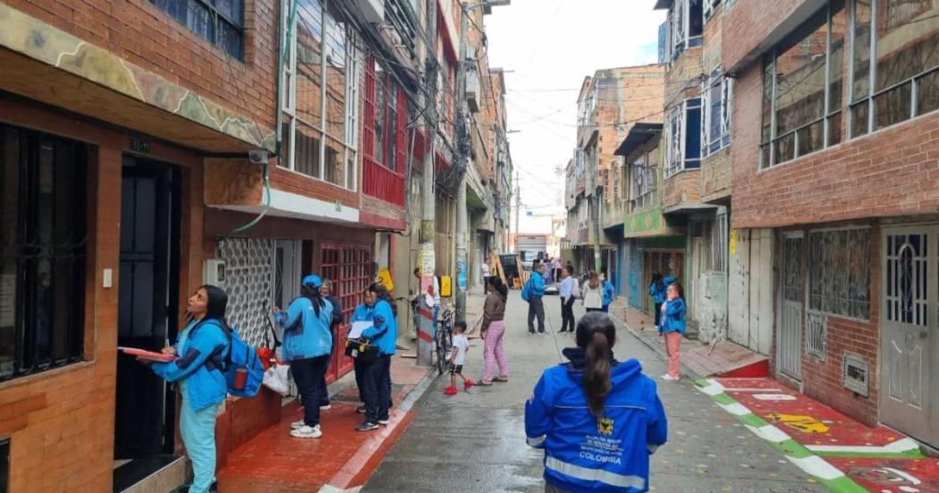 Foto de funcionarios del Distrito 