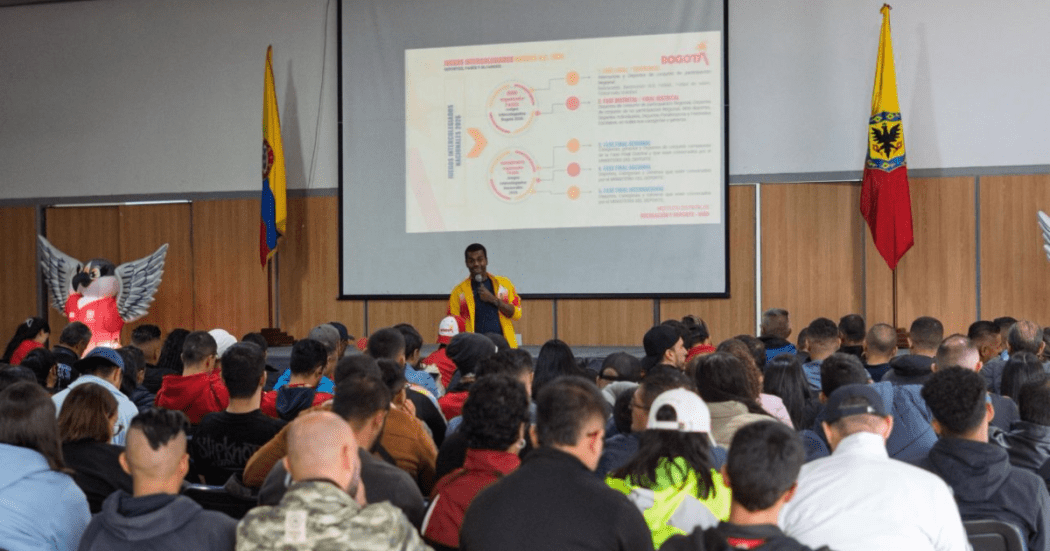 Imagen de una de las jornadas de cualificación dirigidas a los formadores de los Centros de Interés en las Instituciones Educativas Distritales (IED)