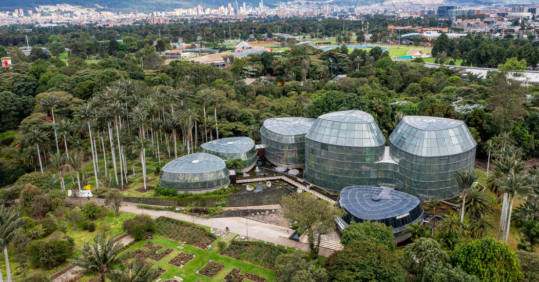 Imagen panorámica del Jardín Botánico de Bogotá