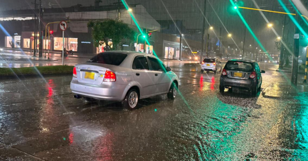 Imagen del torrencial aguacero que se presentó 