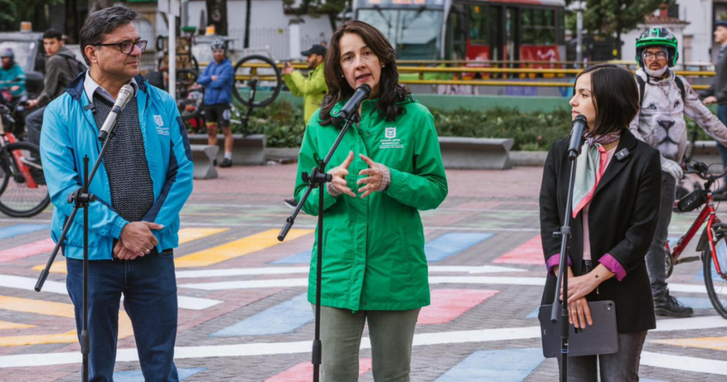 Imagen de funcionarios de la Alcaldía de Bogotá