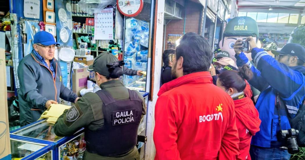 Entidades distritales y GAULA durante intervención en plazas de mercado distritales.