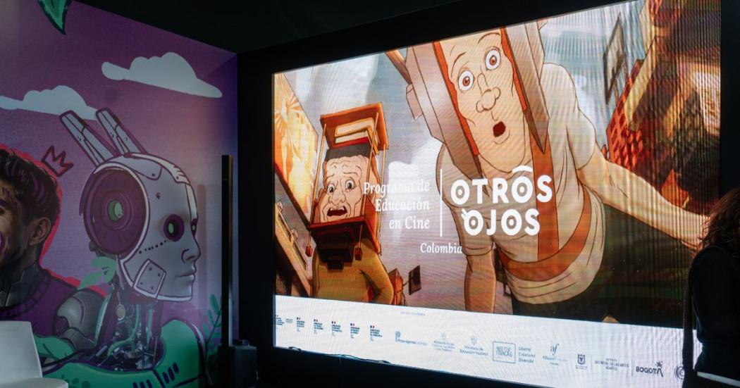 Imagen de afiche Programa de educación en cine Otros Ojos
