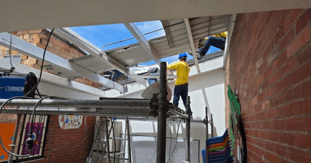 Imagen de obreros trabajando