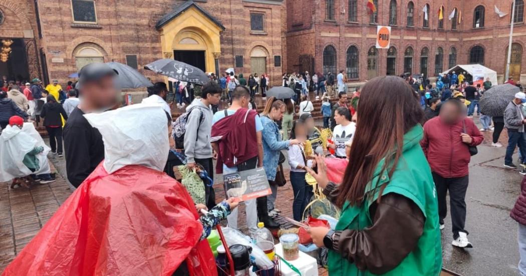 Funcionarios del IDPYBA socializa en el 20 de Julio