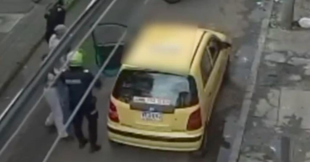 Foto de los capturados tras hurto en local comercial del centro de Bogotá y que intentaban huir en un taxi.