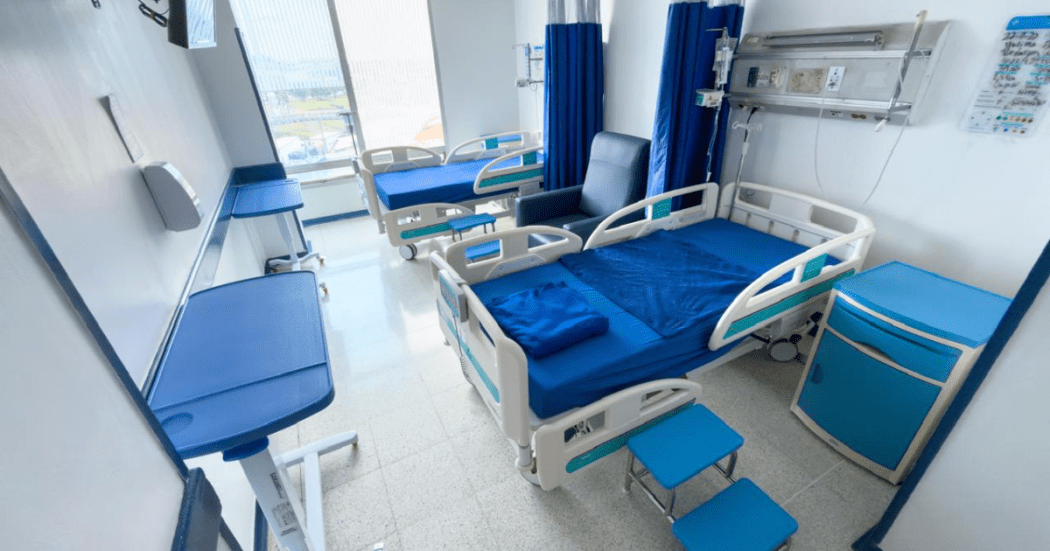 Foto de un cuarto de un hospital de Bogotá