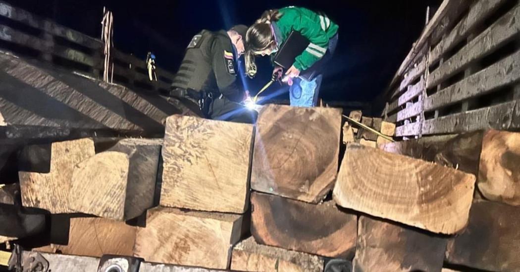 Incautados 11,45 m³ de madera ilegal en Bogotá proveniente de Quindio