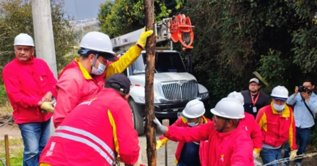 Funcionarios del Distrito durante operativo de recuperación territorial en Usme.