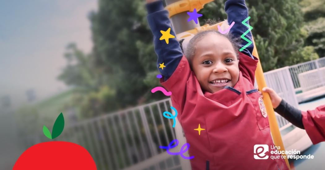 Foto que muestra una niña sonriendo 