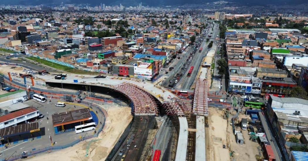 Foto de obra del puente de Venecia
