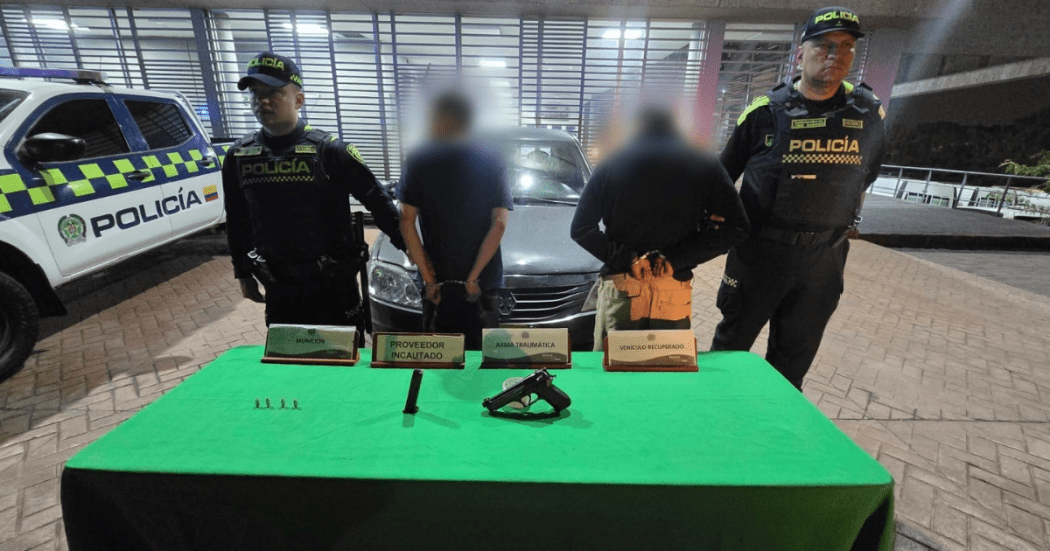 Foto de funcionarios del Distrito en operativo de seguridad