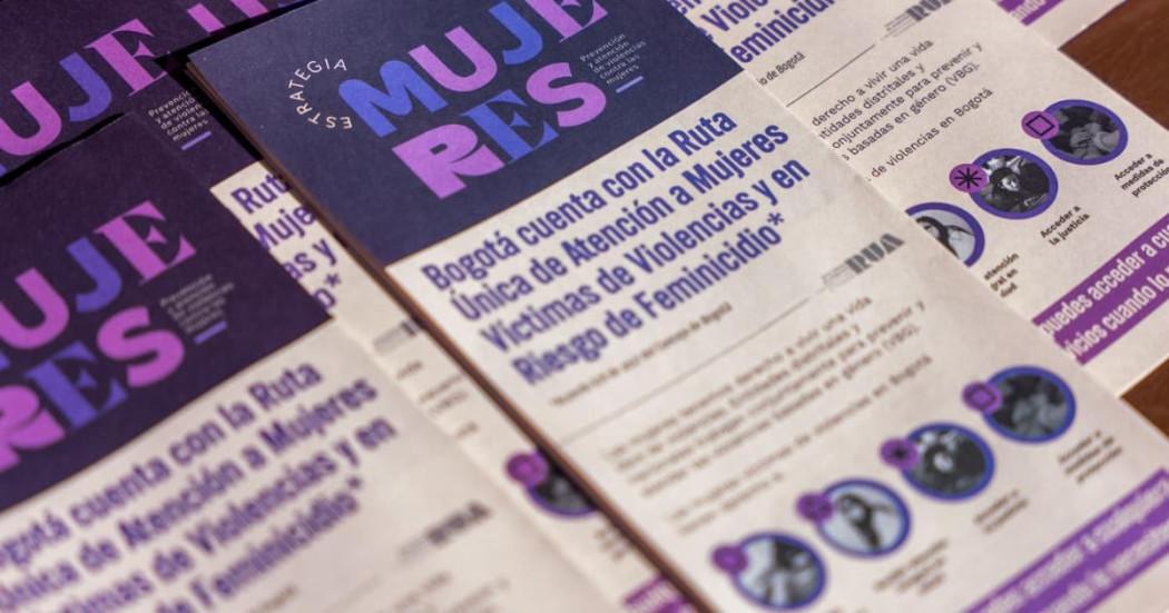 Folleto sobre la Estrategia Mujeres de la Secretaría de la Mujer