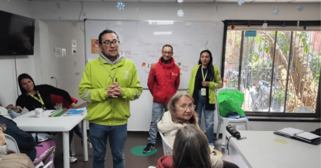 Foto de una charla ciudadana