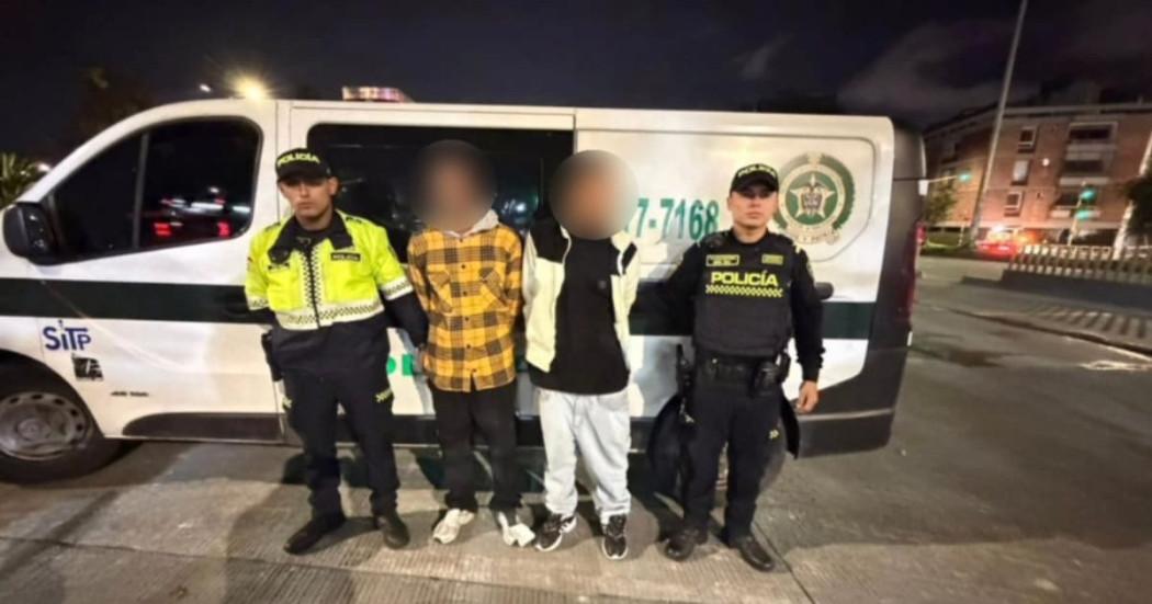 Dos capturados por hurto en estación de TransMilenio