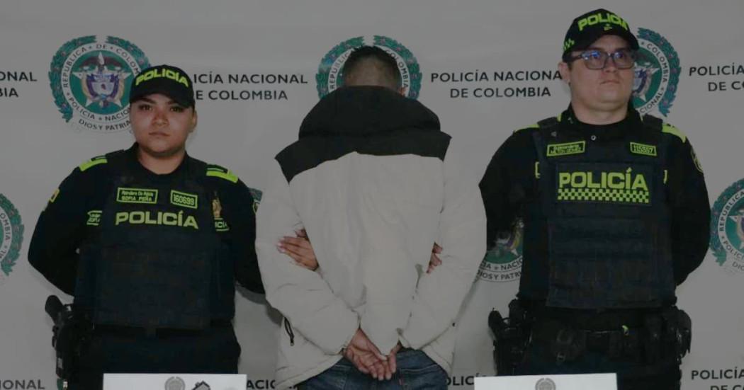 Uno de los capturados tras persecución en barrio Siete de Agosto.