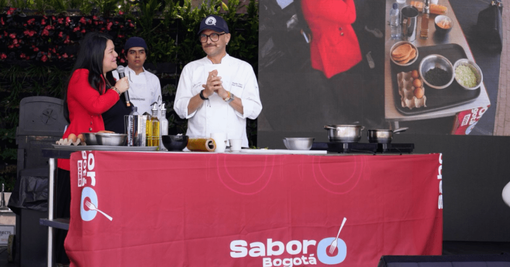 Imagen de varios cocineros en el set de Sabor Bogotá.