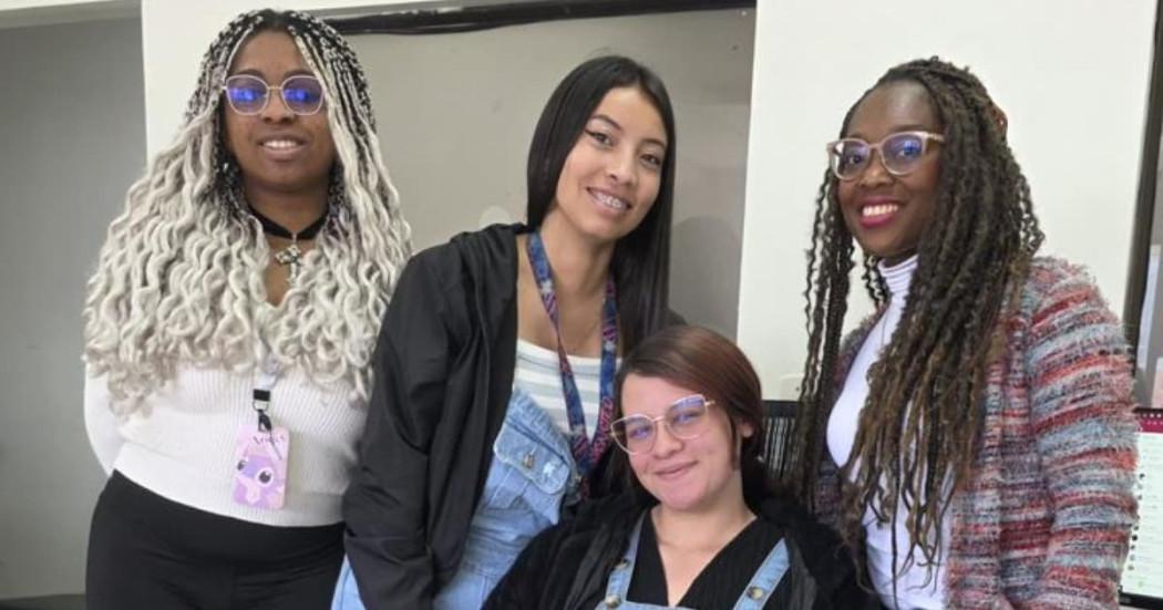 Foto de jóvenes en Bogotá.