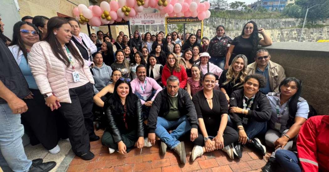 Foto de un grupo de mujeres 