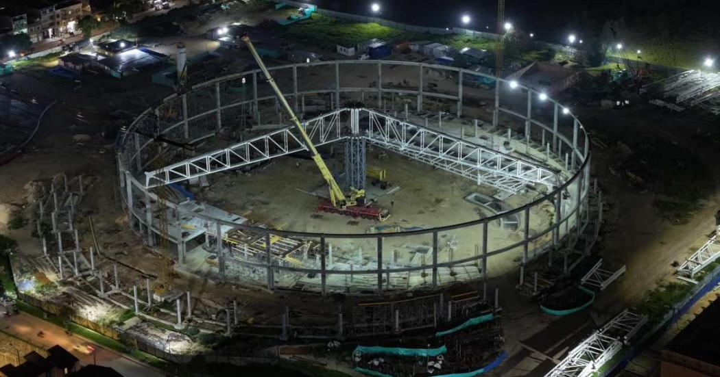 Foto panorámica de la estructura metálica en Velódromo de Gibraltar 