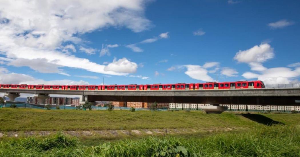 Foto de un tren del Metro