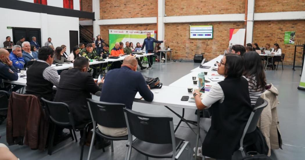 Mesa de trabajo conjunta de conocimiento del riesgo con el IDIGER