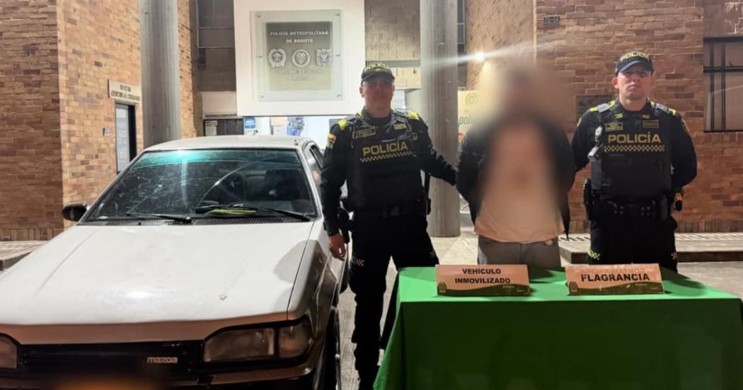 Hombre capturado y vehículo inmoviliado tras captura en Engativá.