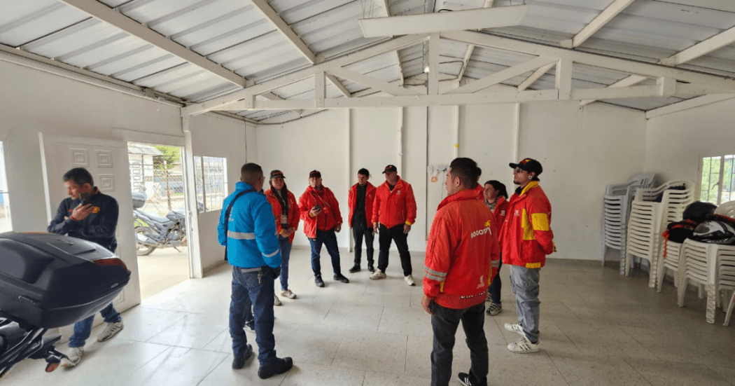 Foto de funcionarios de la Alcaldía Local de Ciudad Bolívar 