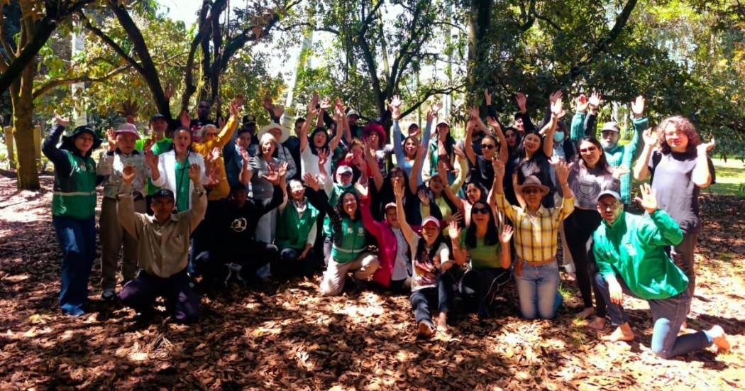Líderes de bosques urbanos en espacios formativos del Jardín Botánico