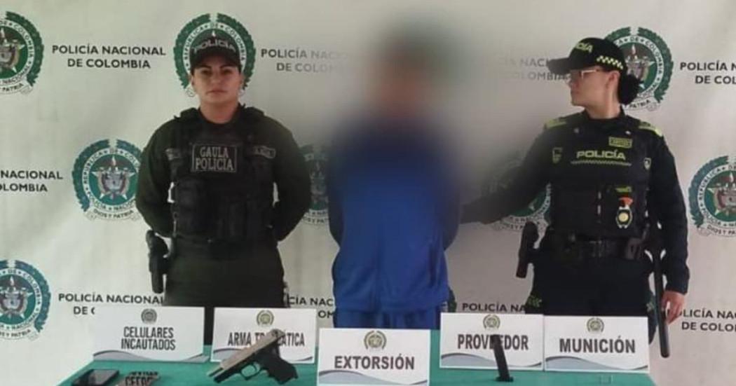 Hombre capturado por presunta extorsión en Kennedy.
