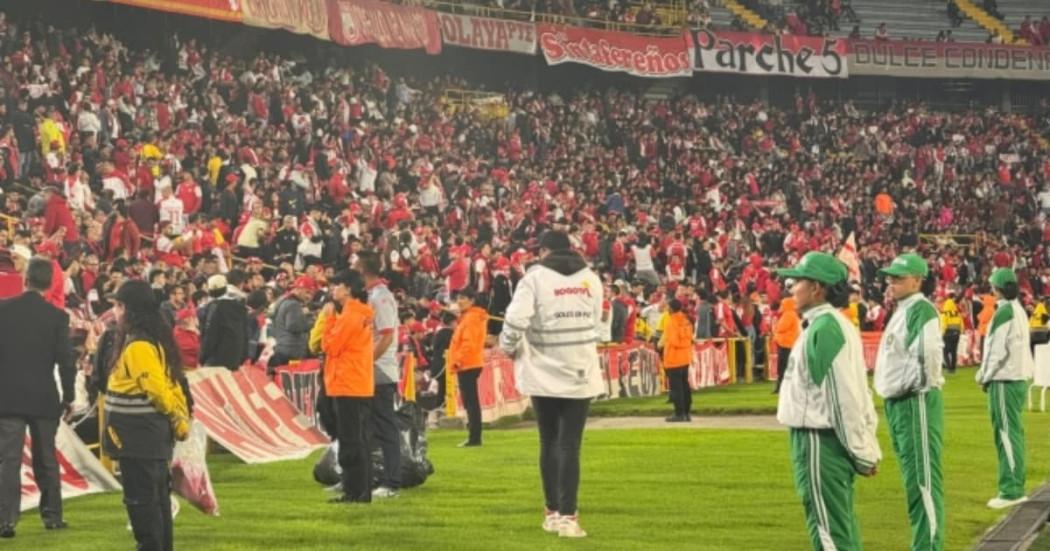 Gestor de Goles en Paz durante partido de Santa Fe.
