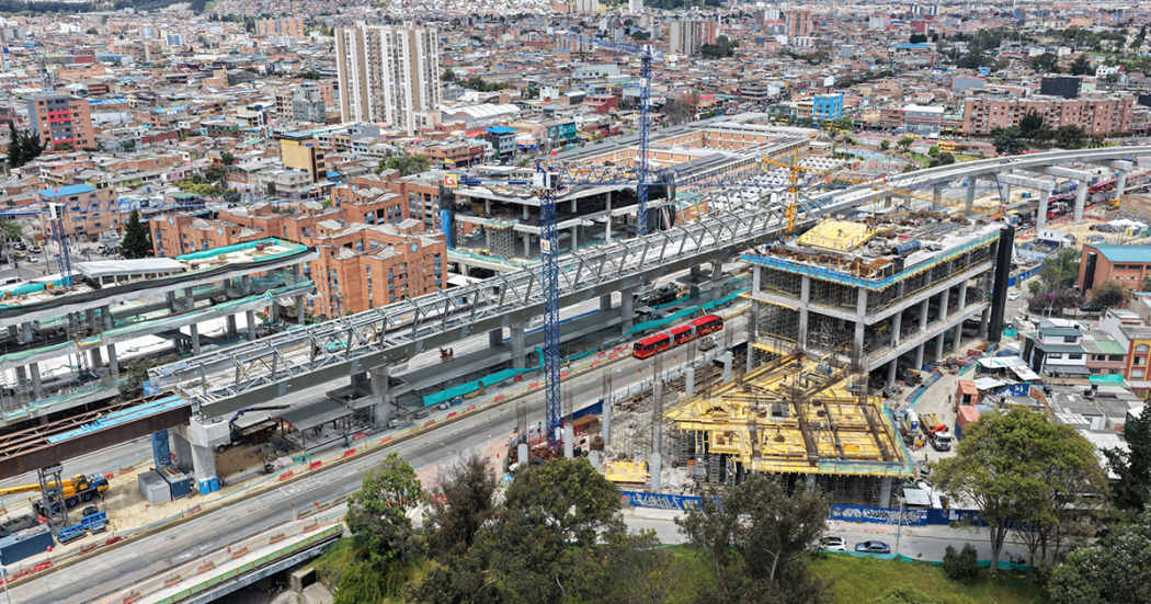 Imagen panorámica de una de las obras del metro