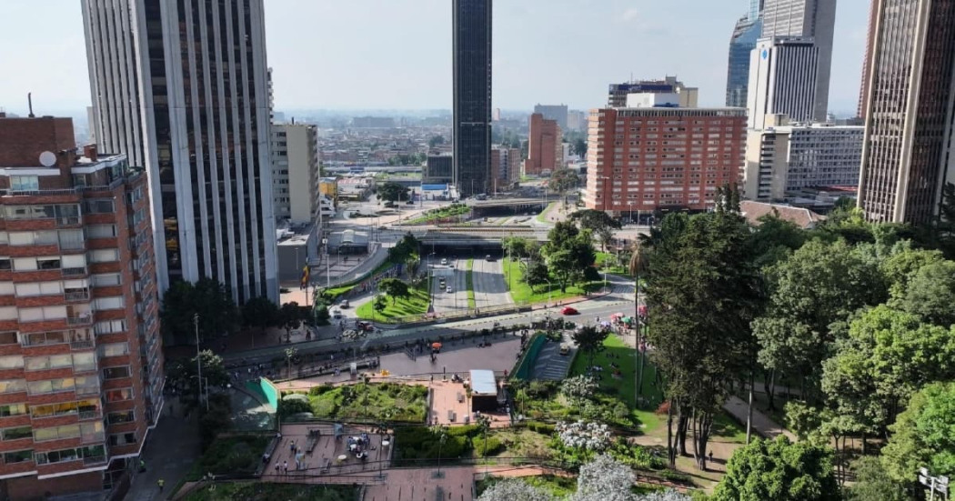 Foto panorámica de Bogotá en el Centro Internacional.