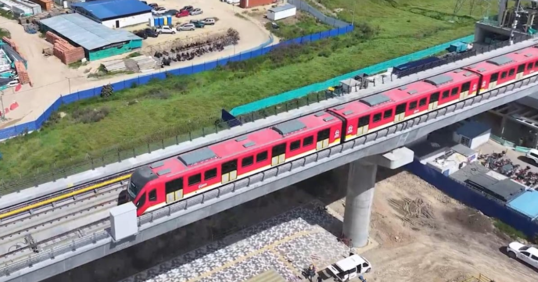 Imagen panorámica del tren energizante de la Línea 1 del Metro de Bogotá