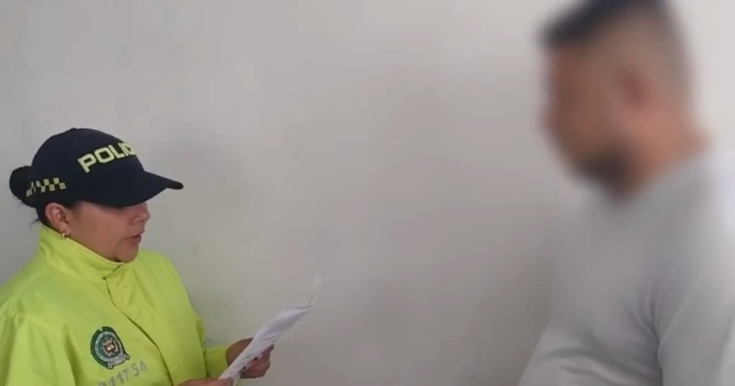 Momento en que la Policía captura a este presunto abusador sexual.