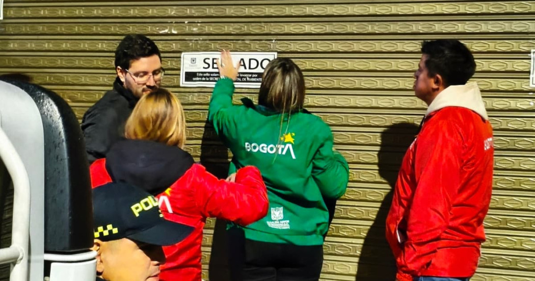 Autoridades sellan establecimiento durante operativo contra ruido en localidad de Usaquén Bogotá