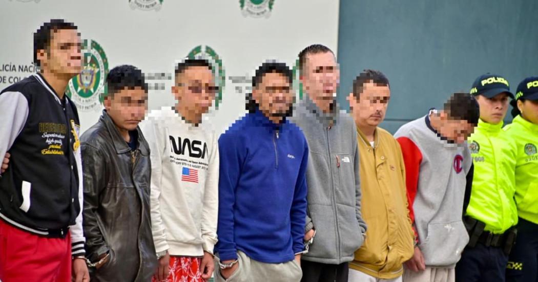 Siete hombres capturados
