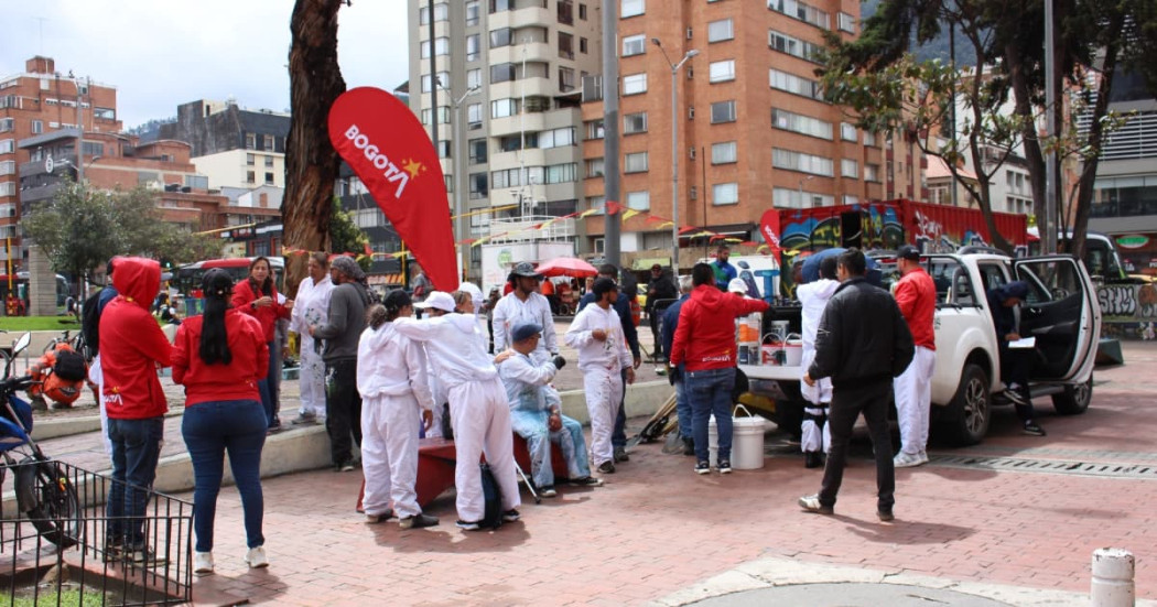 Gestores de Orden durante intervención en el Parque de los Hippies