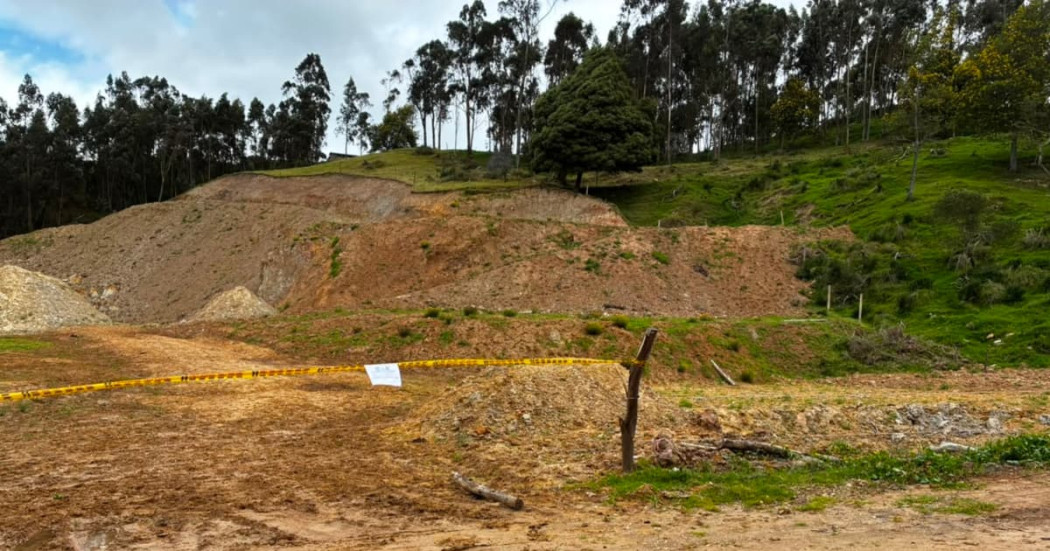 Cuenca alta del río Bogotá con actividades de movimiento de tierras